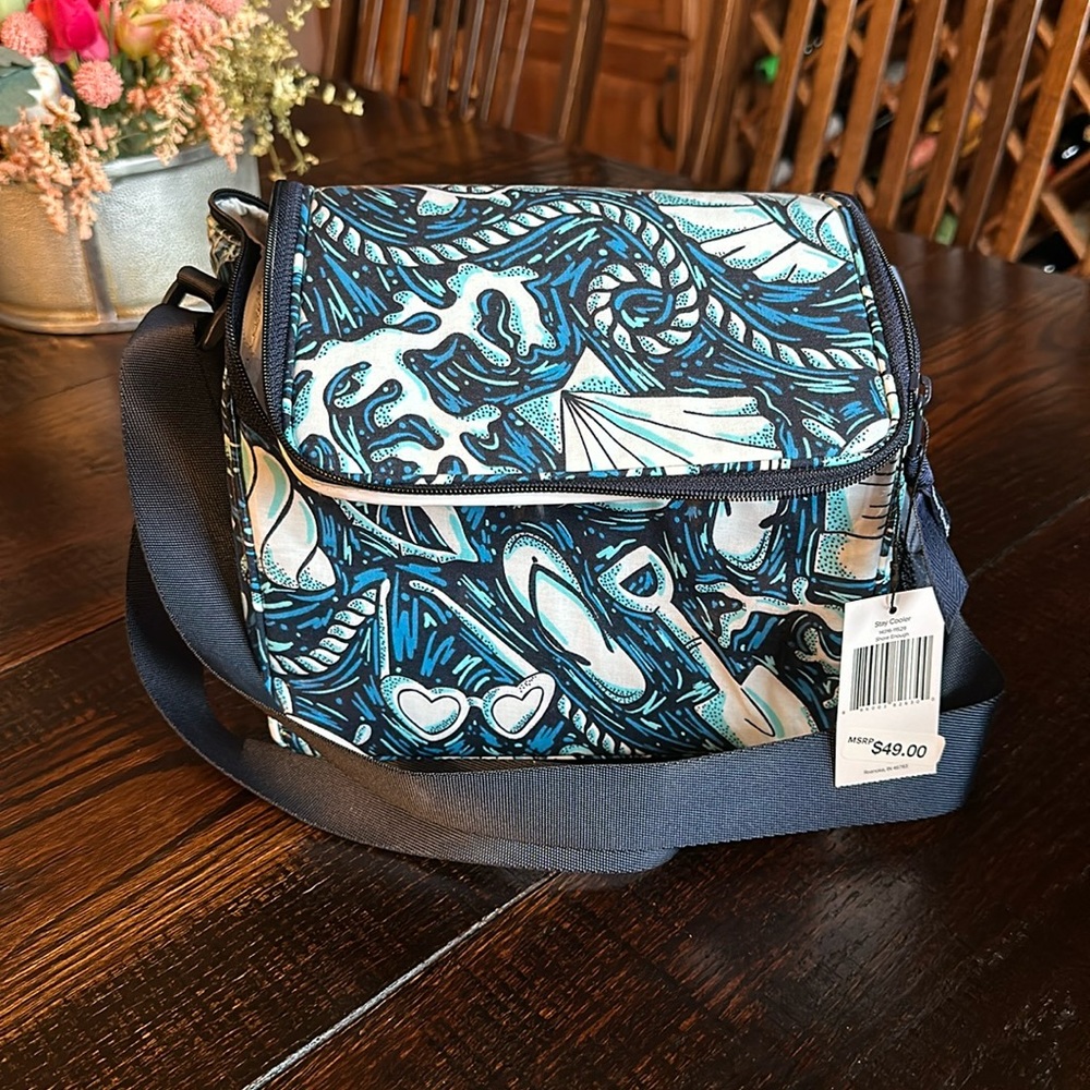 NWT Vera Bradley Stay Cooler - Shore Enough